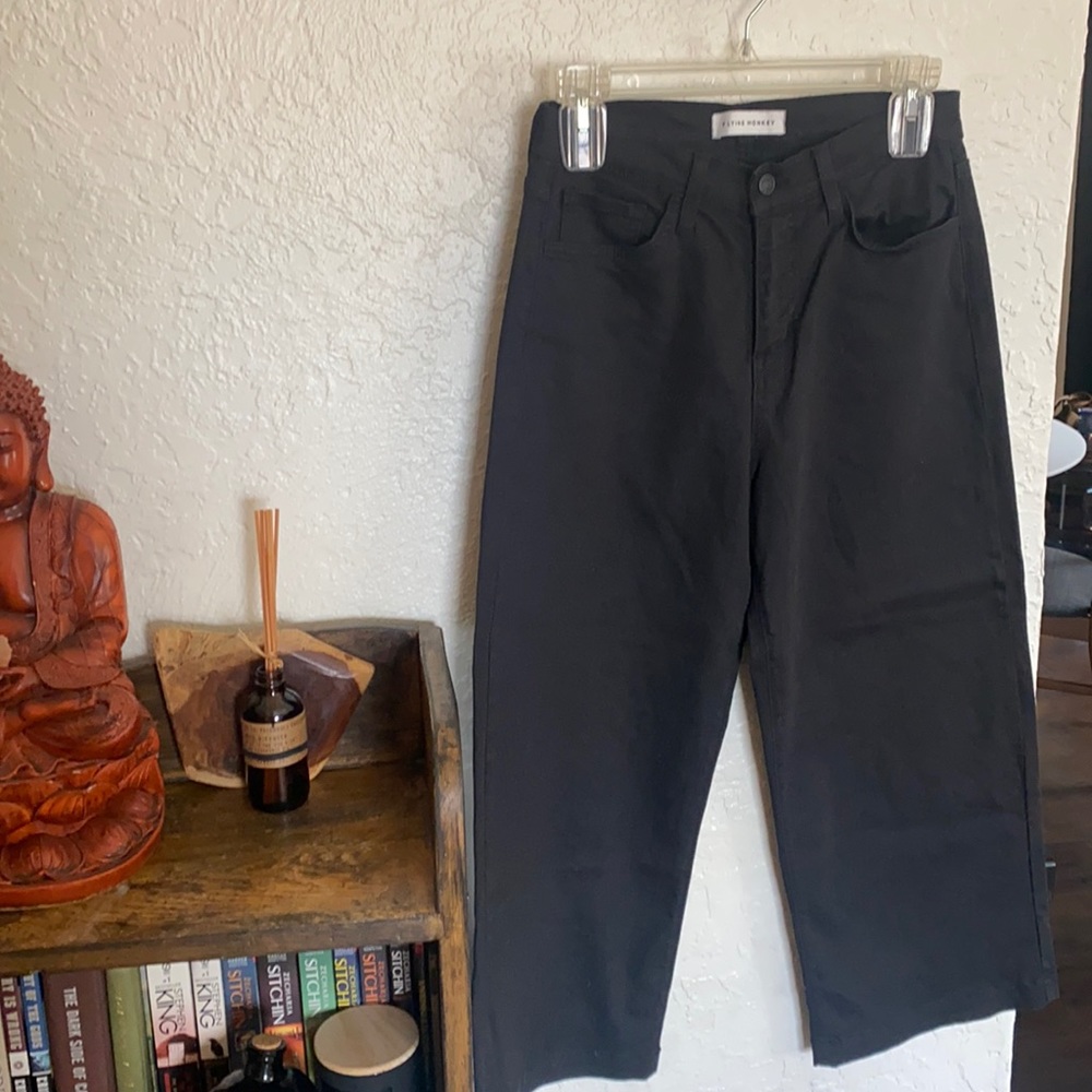 Flying Monkey Wide Legged Jeans - size 26 -